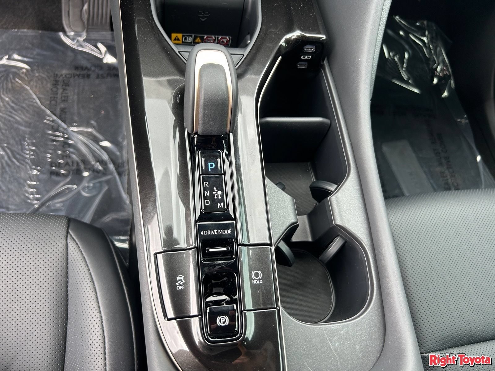 New 2026 Toyota Crown Platinum AWD/4WD image 28