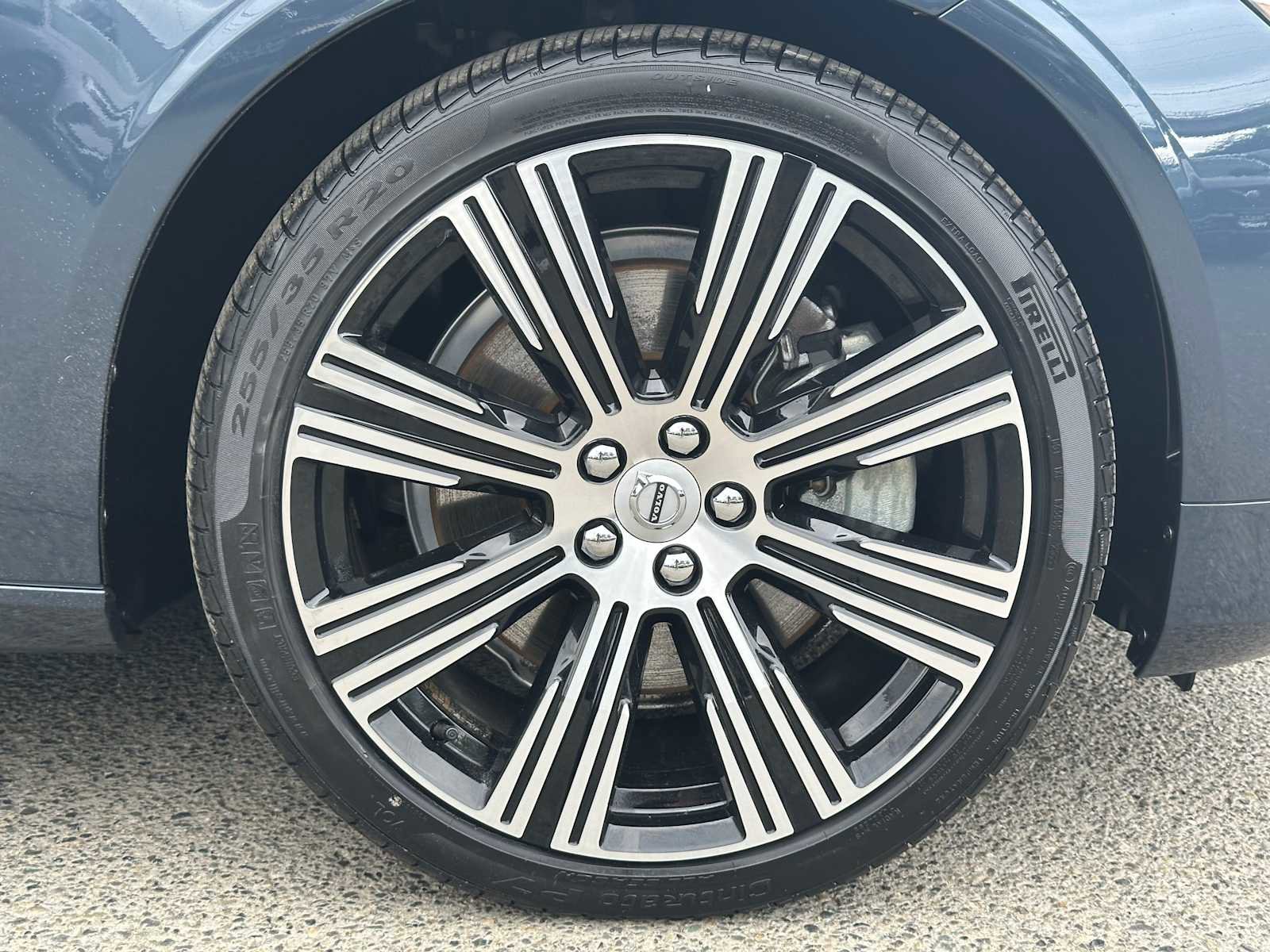 Certified 2023 Volvo S90 B6 Plus AWD/4WD image 10