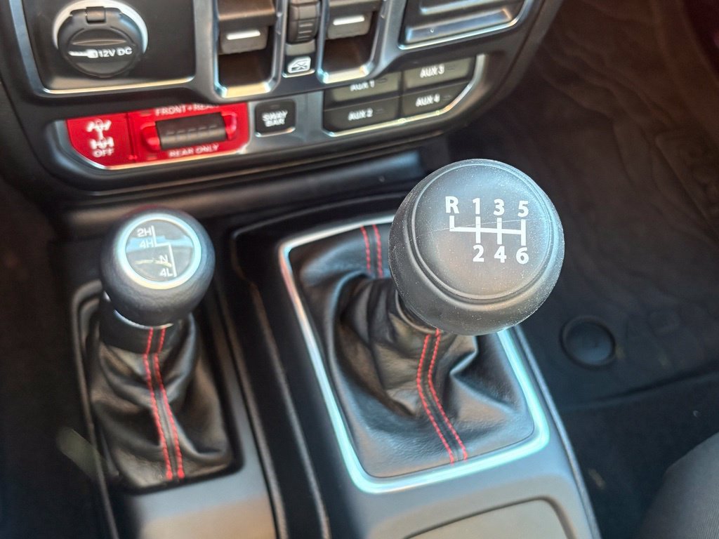 Used 2019 Jeep Wrangler Unlimited Rubicon AWD/4WD image 14