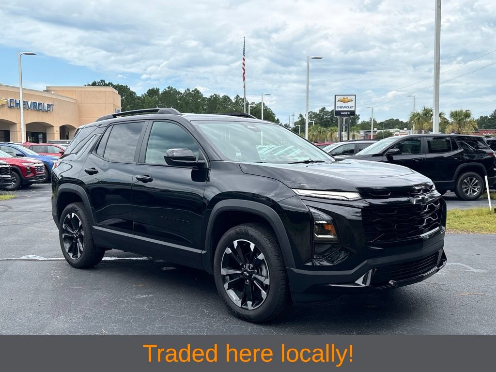 Used 2025 Chevrolet Equinox RS w/ Convenience Package III FWD image 3