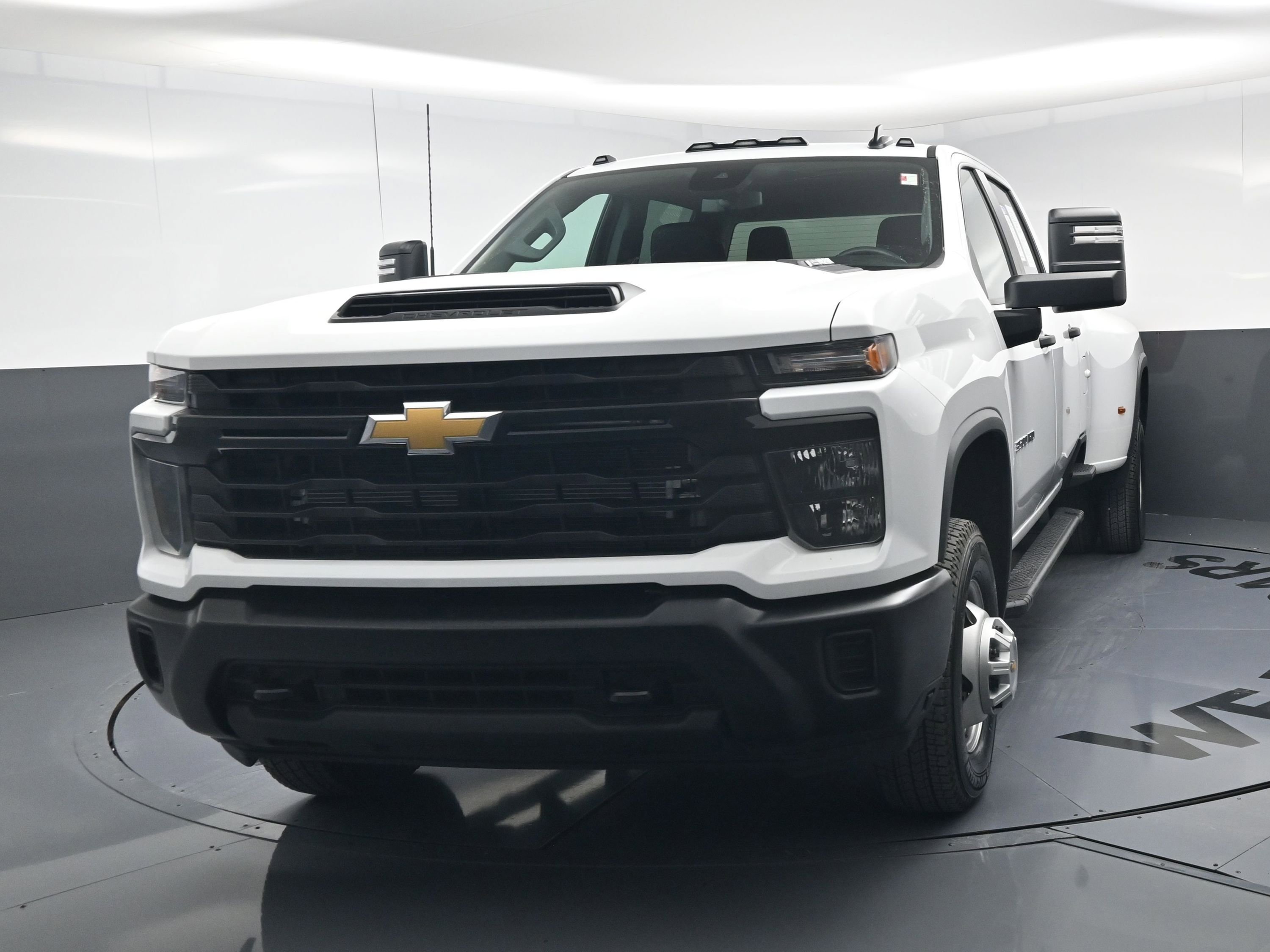 Certified 2024 Chevrolet Silverado 3500 W/T w/ WT Convenience Package image 11