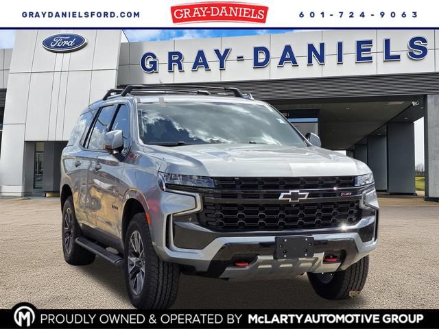 Used 2023 Chevrolet Tahoe Z71 w/ Luxury Package AWD/4WD image 1