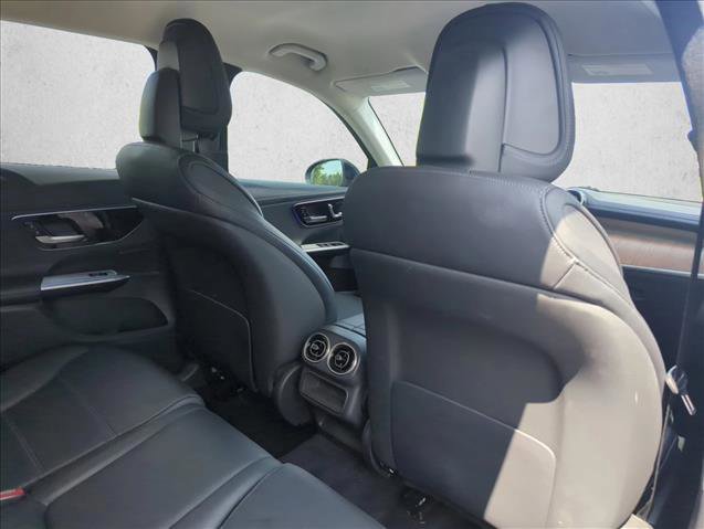 Used 2023 Mercedes-Benz GLC 300 image 23