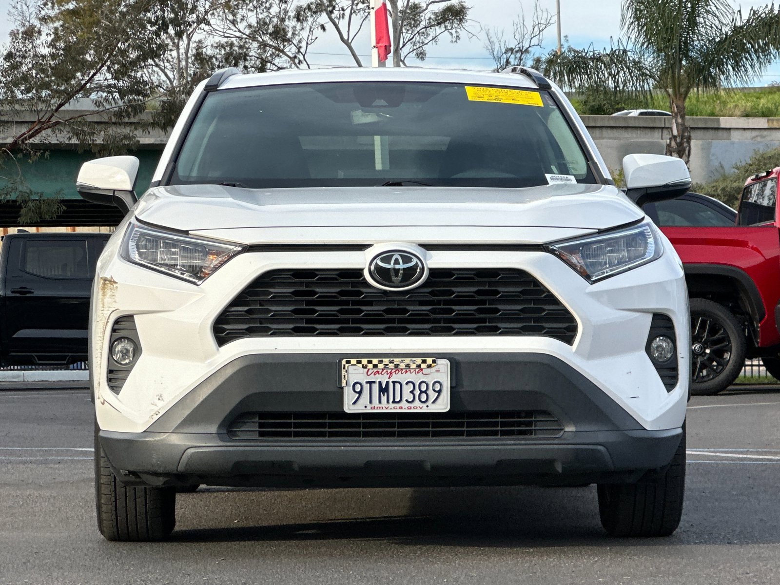 Used 2021 Toyota RAV4 XLE image 7