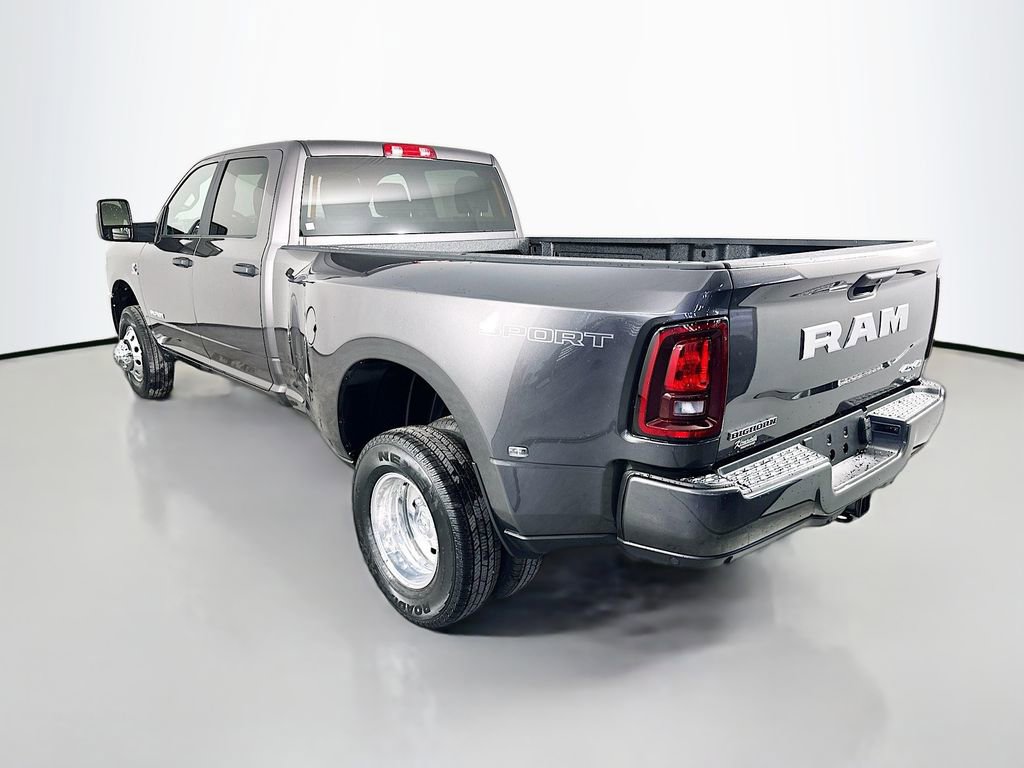 New 2026 RAM 3500 Big Horn AWD/4WD image 5