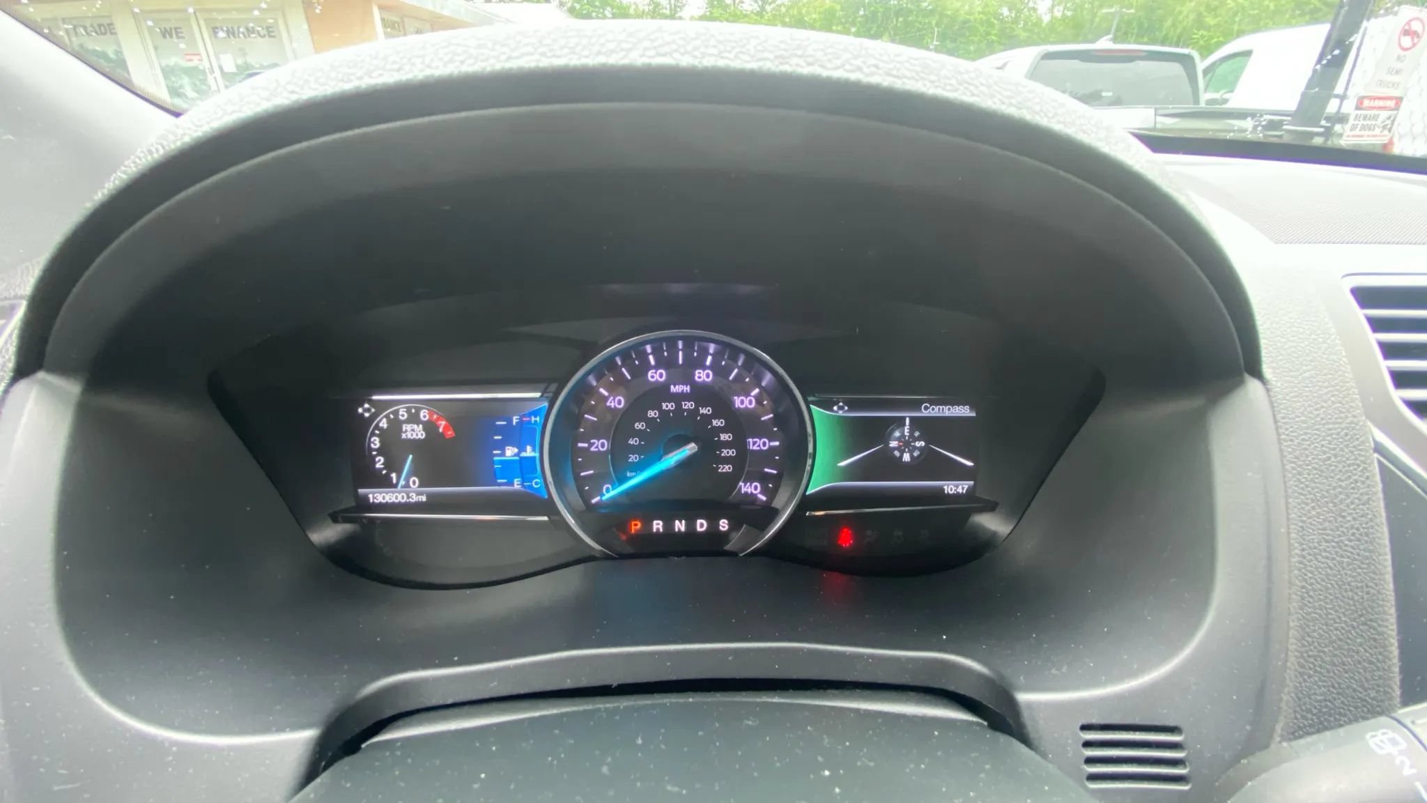Used 2018 Ford Explorer XLT w/ Equipment Group 202A AWD/4WD image 28