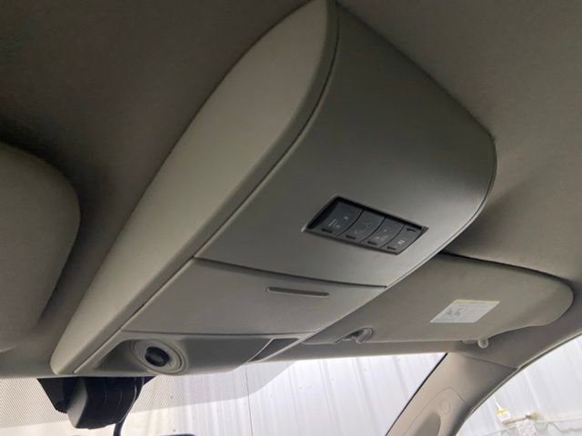 Used 2012 Chrysler Town & Country Touring-L w/ Premium Group FWD image 43