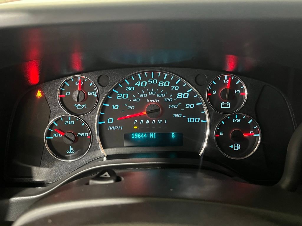 Used 2025 Chevrolet Express 3500 LT w/ LT Preferred Equipment Group RWD image 20