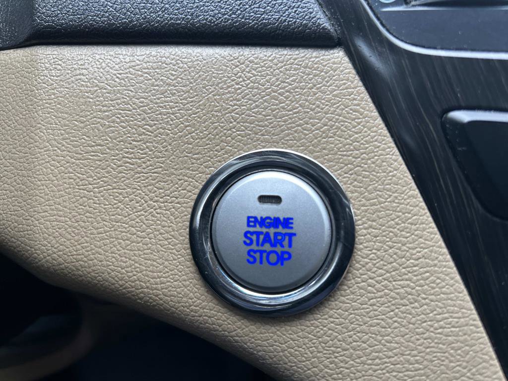 Used 2013 Hyundai Sonata Limited w/ Premium Pkg image 27