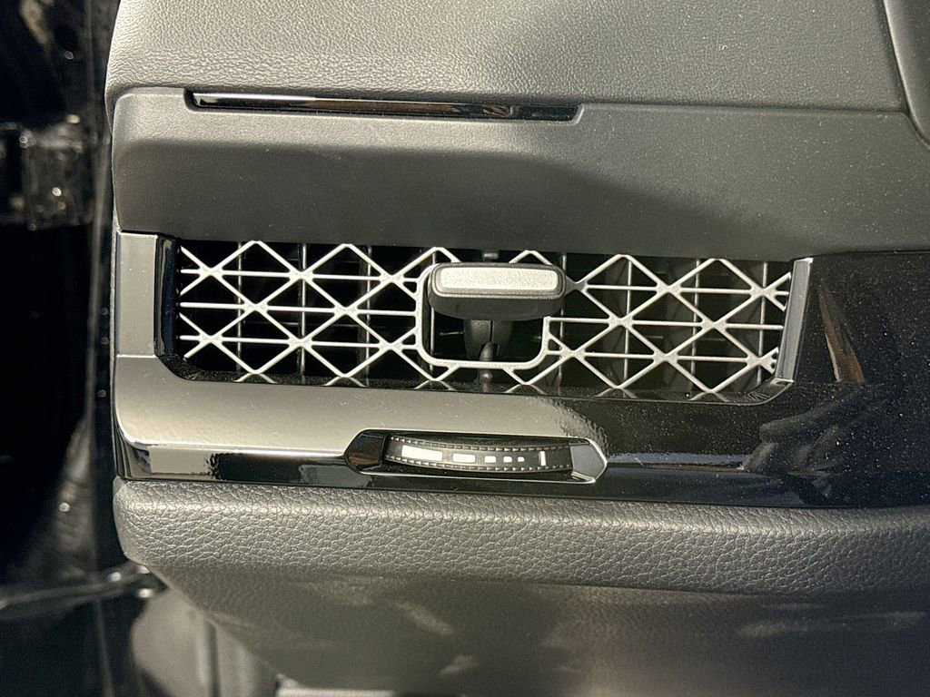 Used 2025 Honda Accord Sport image 10