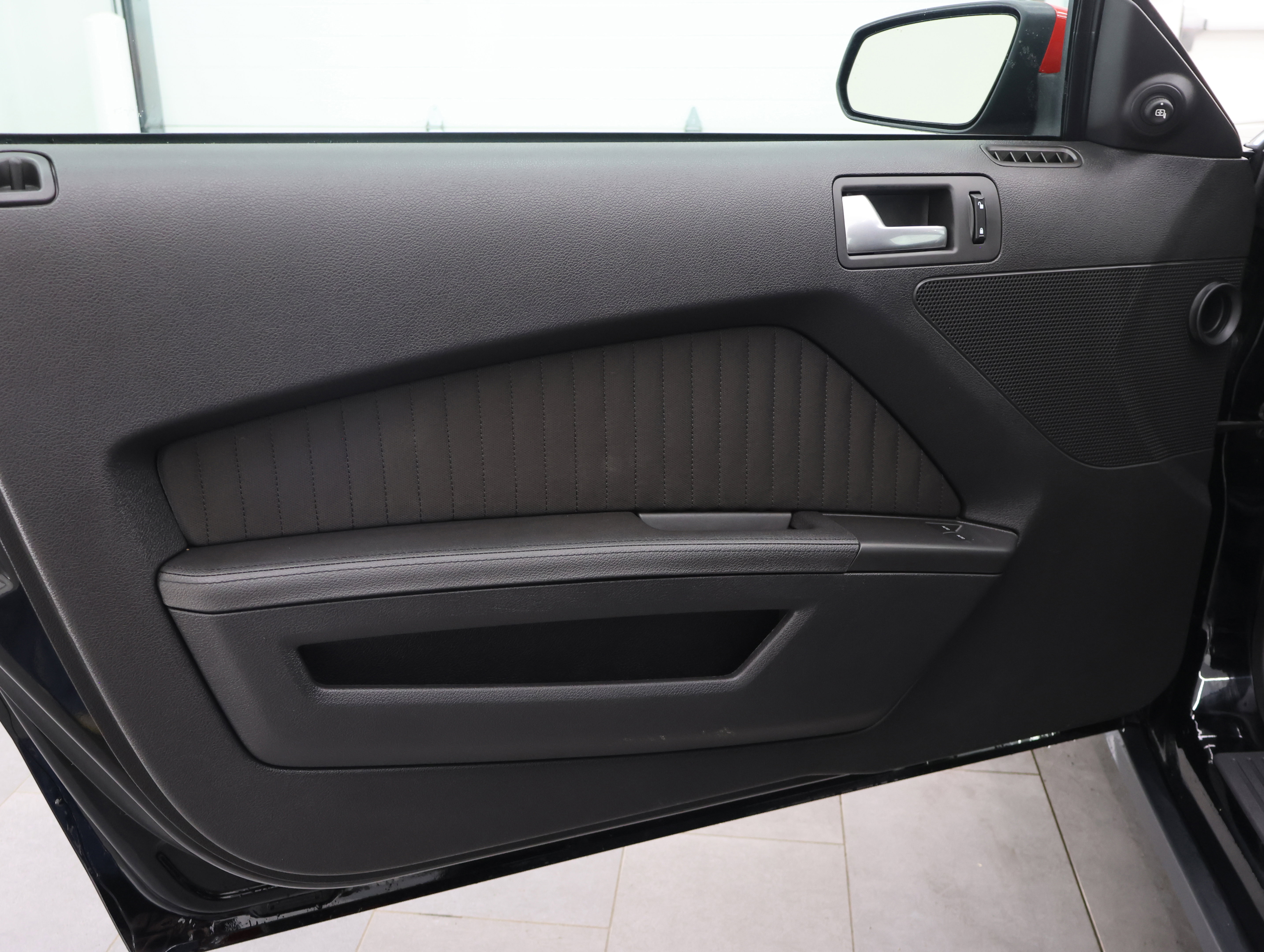 Used 2012 Ford Mustang Boss 302 RWD image 35