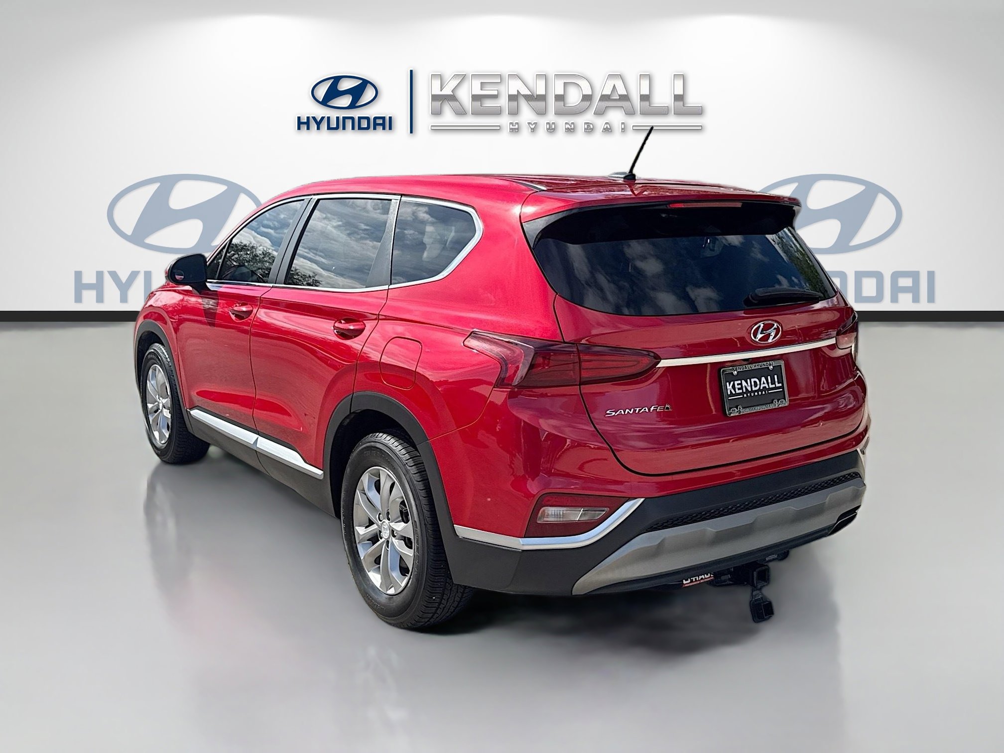 Used 2020 Hyundai Santa Fe SE w/ Cargo Package image 4