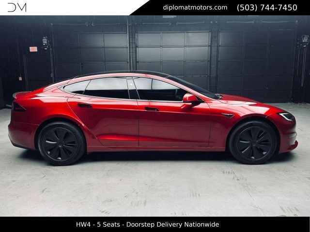 Used 2024 Tesla Model S AWD/4WD image 7