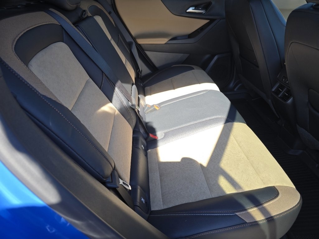 New 2026 Chevrolet Equinox ACTIV w/ Convenience Package III image 13