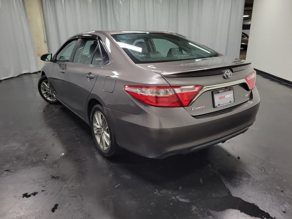 Used 2016 Toyota Camry SE FWD image 6