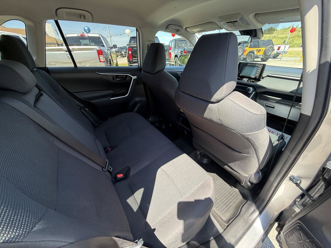 Used 2020 Toyota RAV4 LE w/ All Weather Liner Package FWD image 31