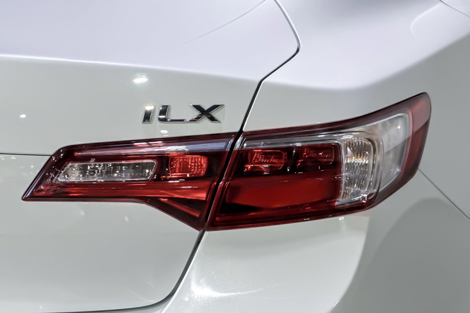 Used 2017 Acura ILX FWD image 12