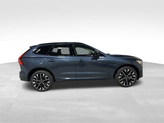 New 2026 Volvo XC60 T8 Ultra w/ Protection Package Premier AWD/4WD image 4