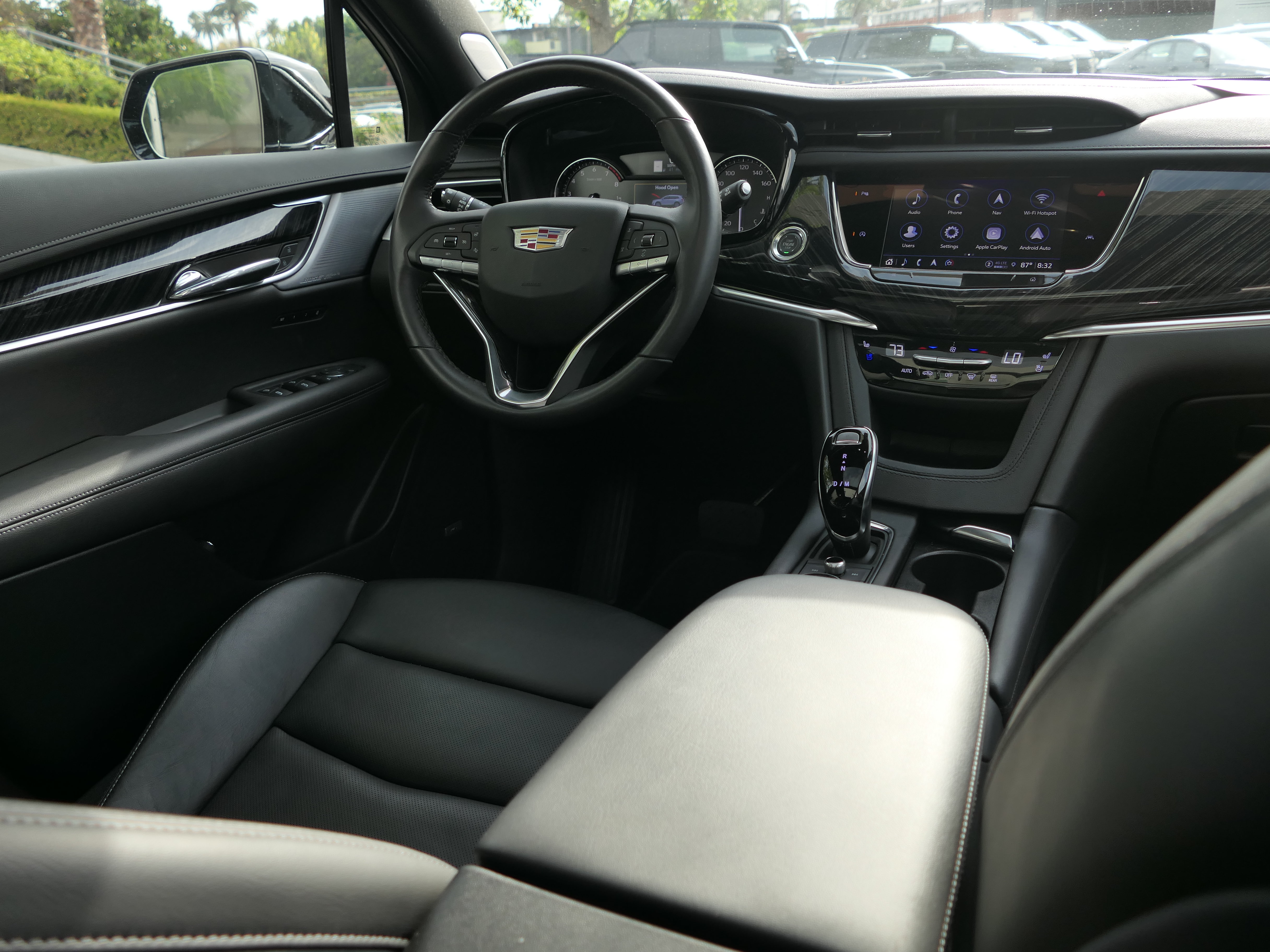 Certified 2025 Cadillac XT6 Premium Luxury FWD image 24