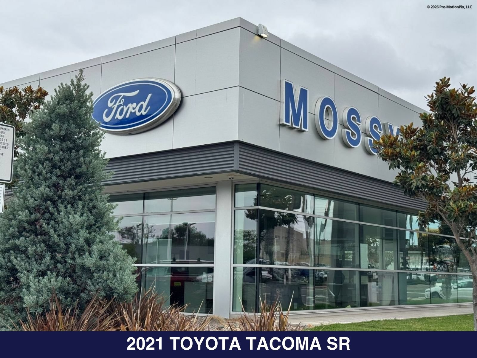 Used 2021 Toyota Tacoma SR w/ SR Convenience Package RWD image 28