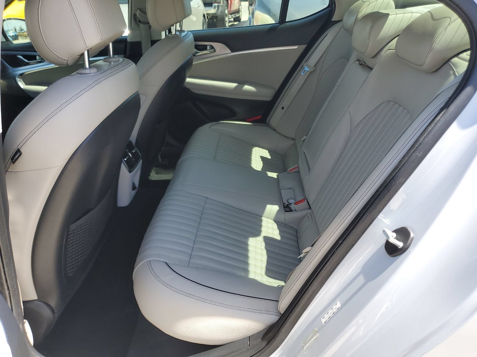Used 2019 Genesis G70 2.0T Advanced w/ Elite Package RWD image 41