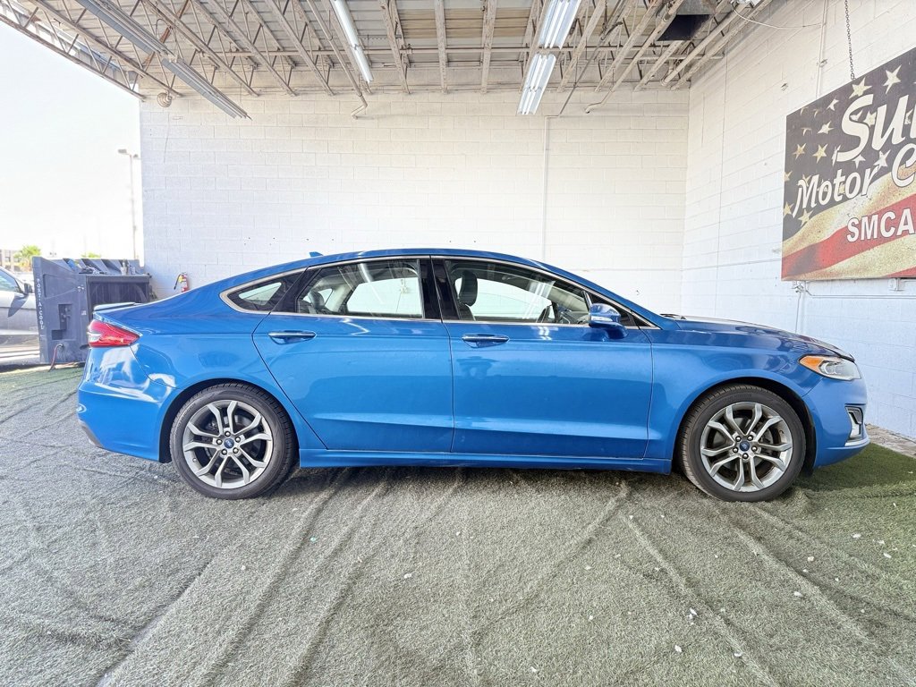 Used 2020 Ford Fusion Titanium image 12