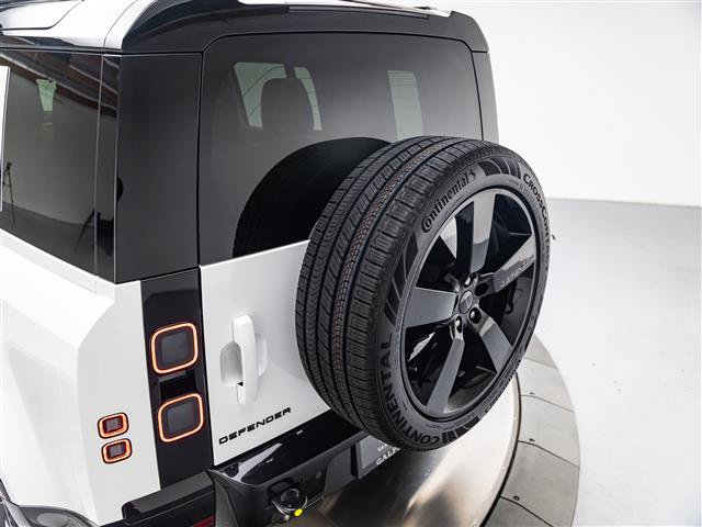 New 2026 Land Rover Defender 110 X-Dynamic SE AWD/4WD image 31