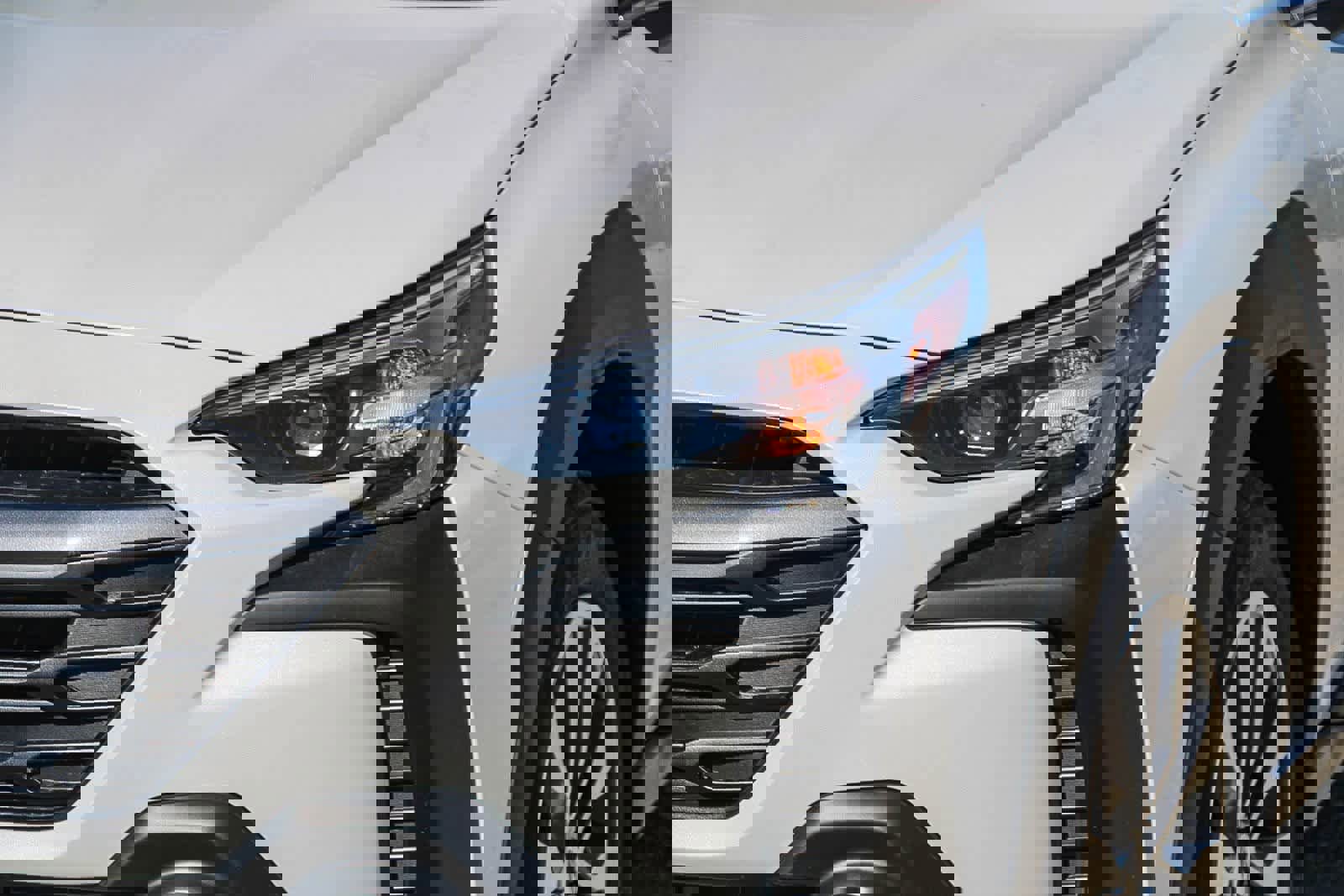 New 2025 Subaru Outback Touring XT image 8