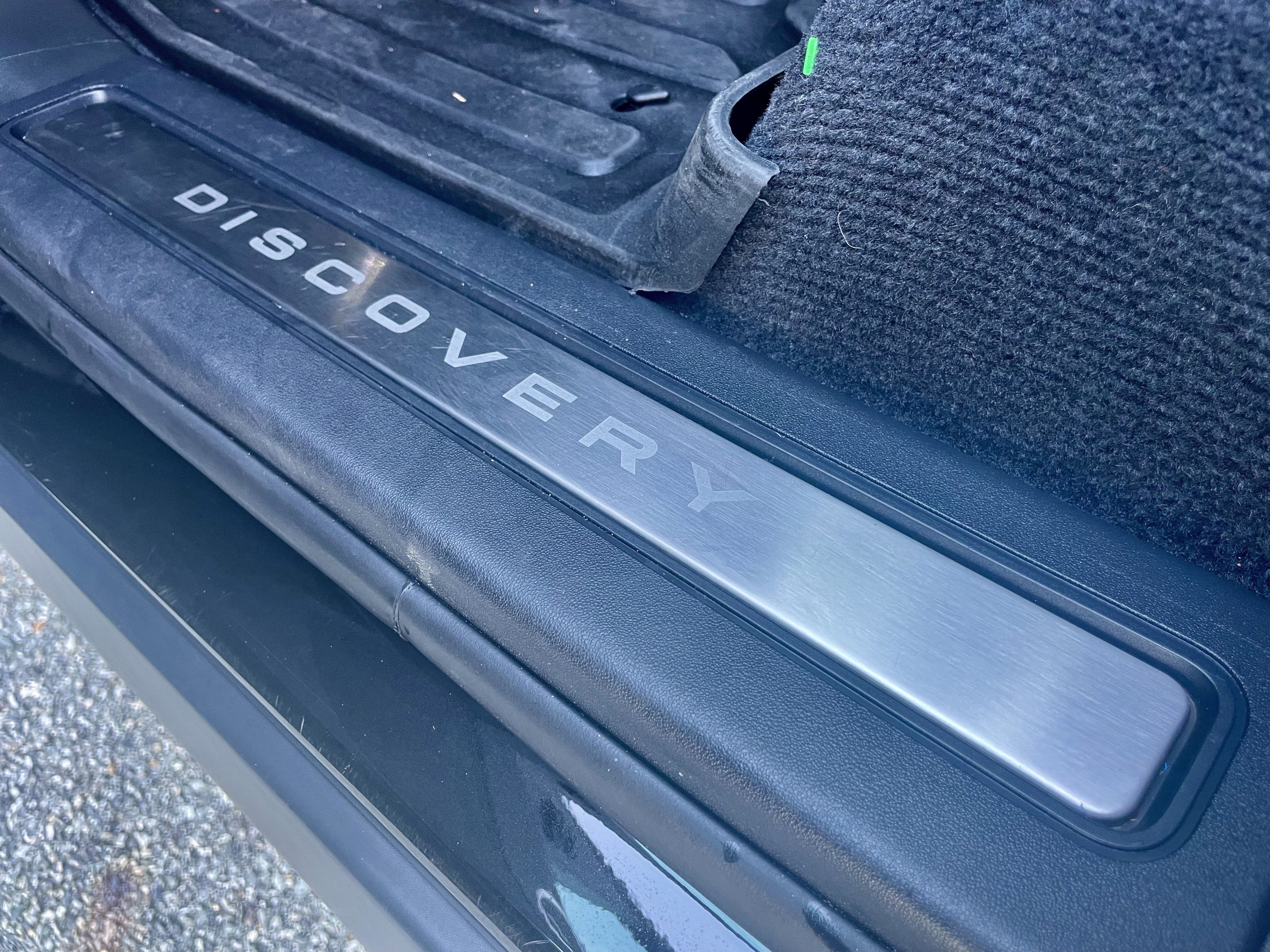 Certified 2025 Land Rover Discovery Dynamic SE AWD/4WD image 43