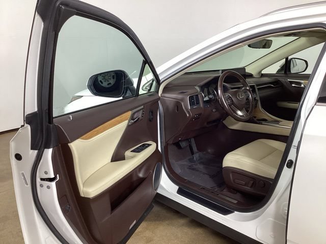 Used 2020 Lexus RX 350L Premium w/ Premium Package AWD/4WD image 9