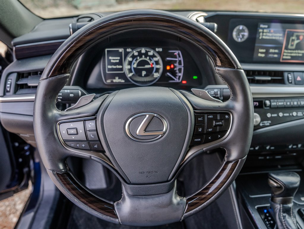 Used 2021 Lexus ES 350 Premium image 15