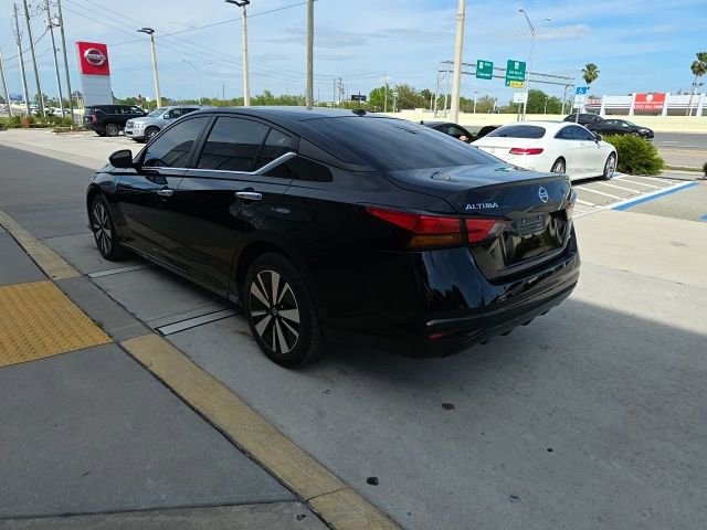Used 2022 Nissan Altima 2.5 SV image 6