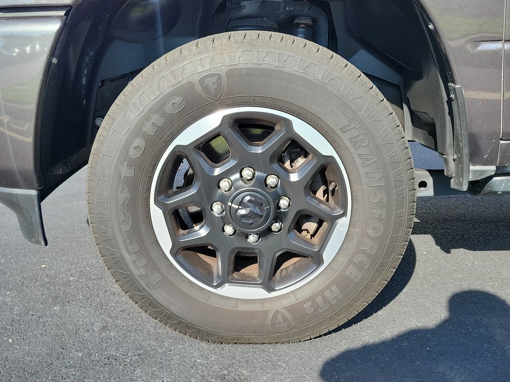 Used 2025 RAM 2500 Laramie AWD/4WD image 9