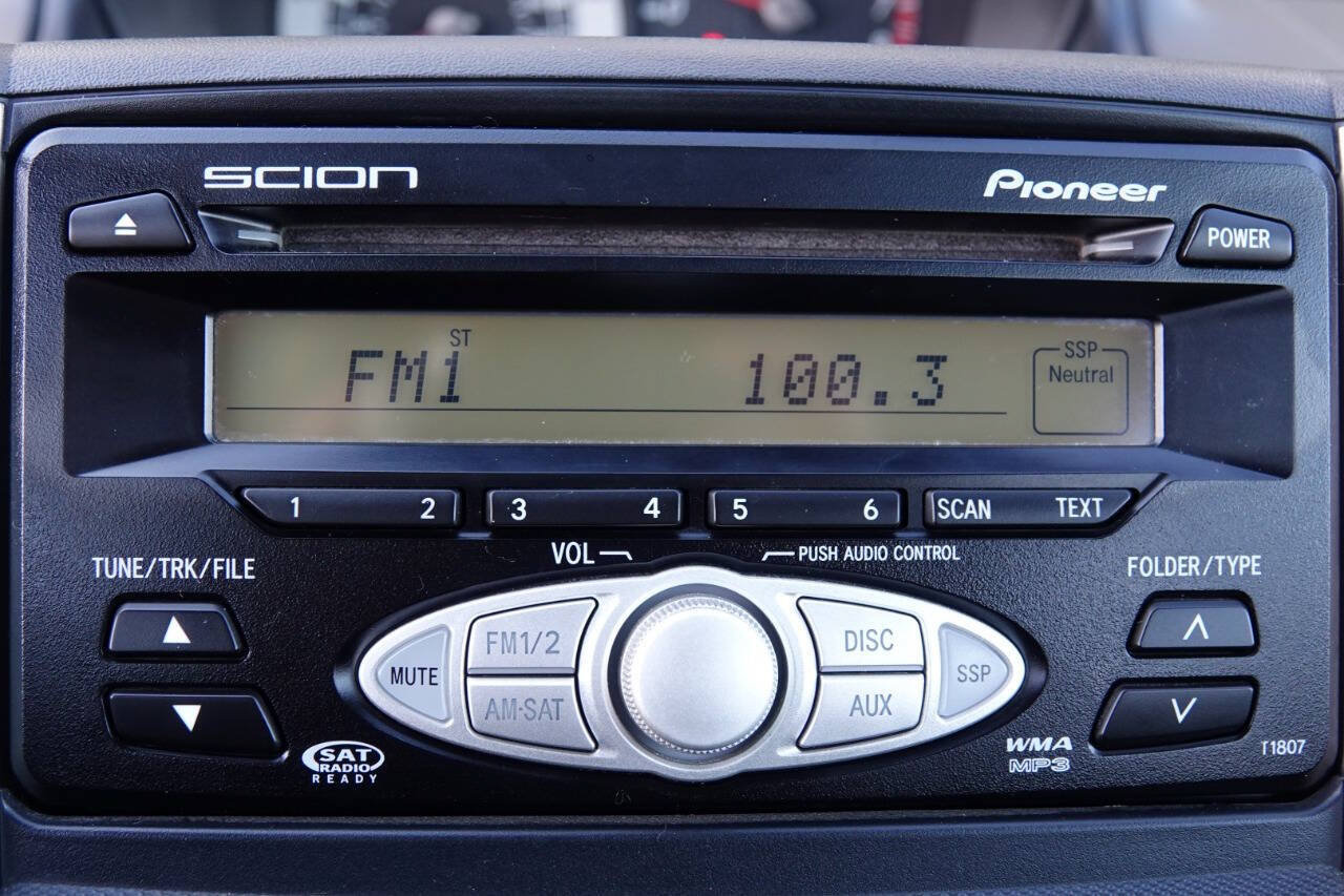 Used 2006 Scion xA FWD image 66