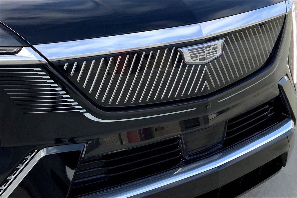 New 2025 Cadillac Escalade IQ Luxury 2 image 35