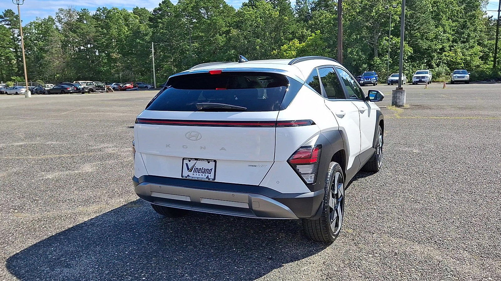 Certified 2024 Hyundai Kona Limited AWD/4WD image 7
