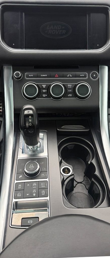 Used 2016 Land Rover Range Rover Sport Supercharged image 17
