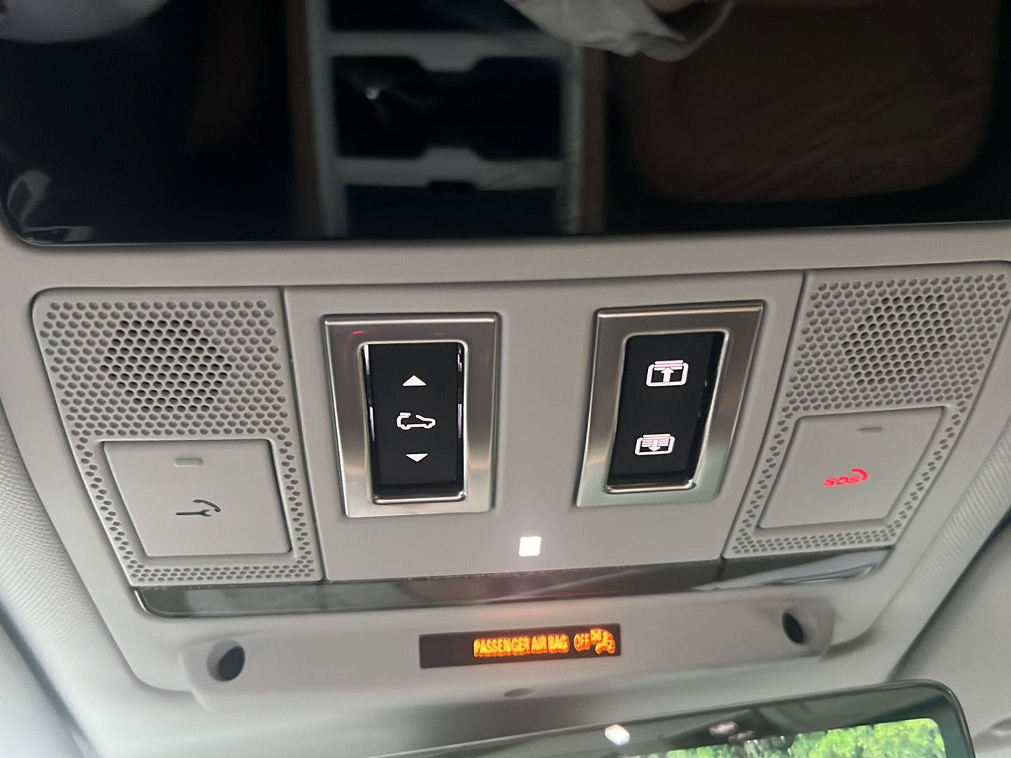 Certified 2025 Land Rover Defender 130 S AWD/4WD image 23
