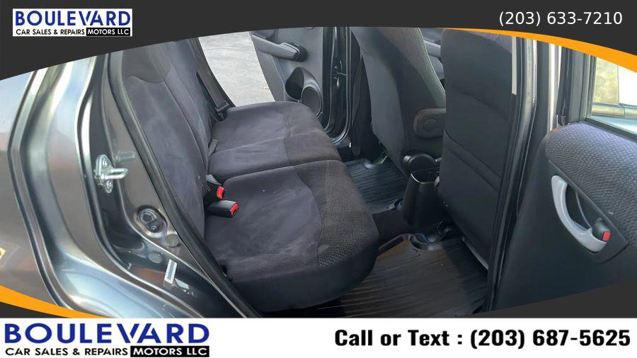 Used 2013 Honda Fit Sport image 16