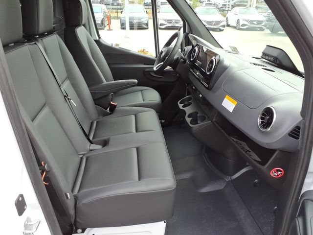 New 2026 Mercedes-Benz Sprinter 2500 image 17
