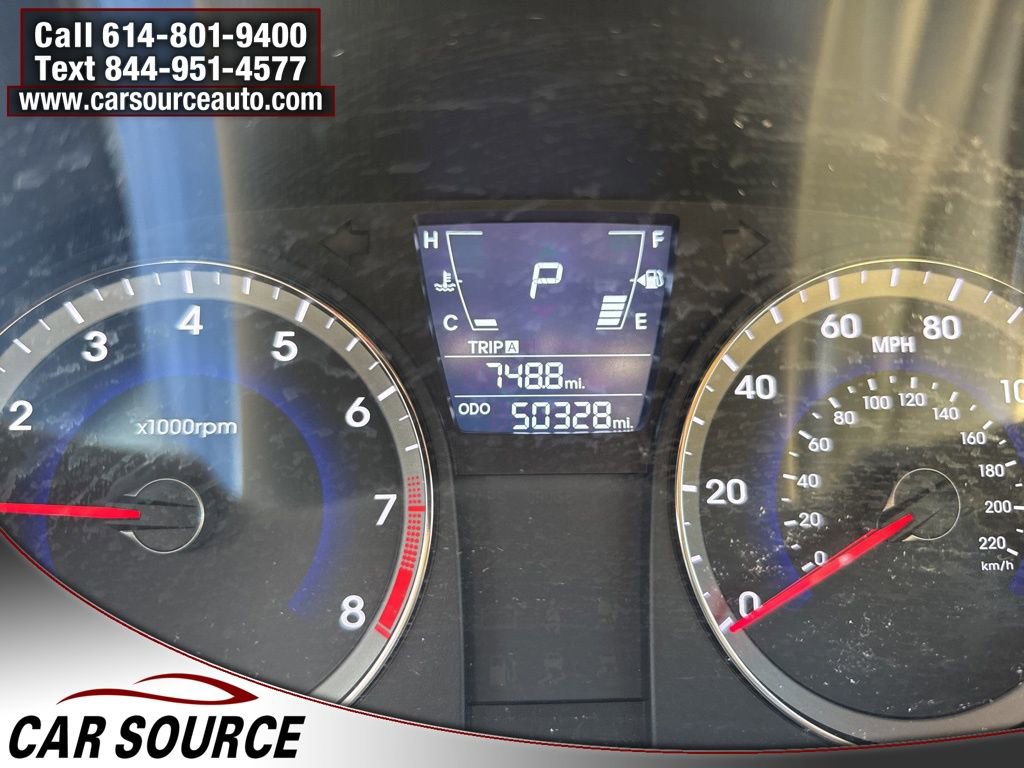 Used 2013 Hyundai Accent GLS w/ Premium Pkg image 8