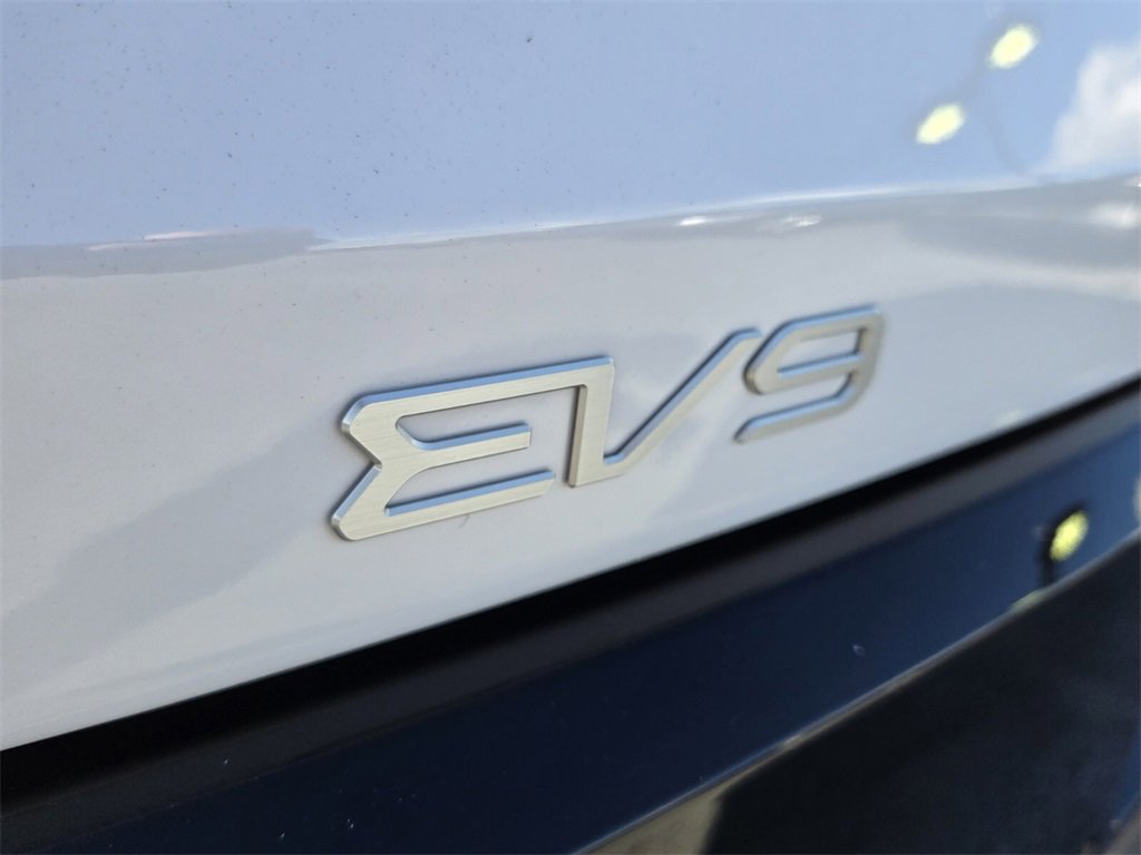 New 2026 Kia EV9 GT-Line image 6