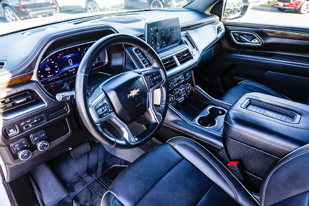 Used 2024 Chevrolet Tahoe Premier AWD/4WD image 43