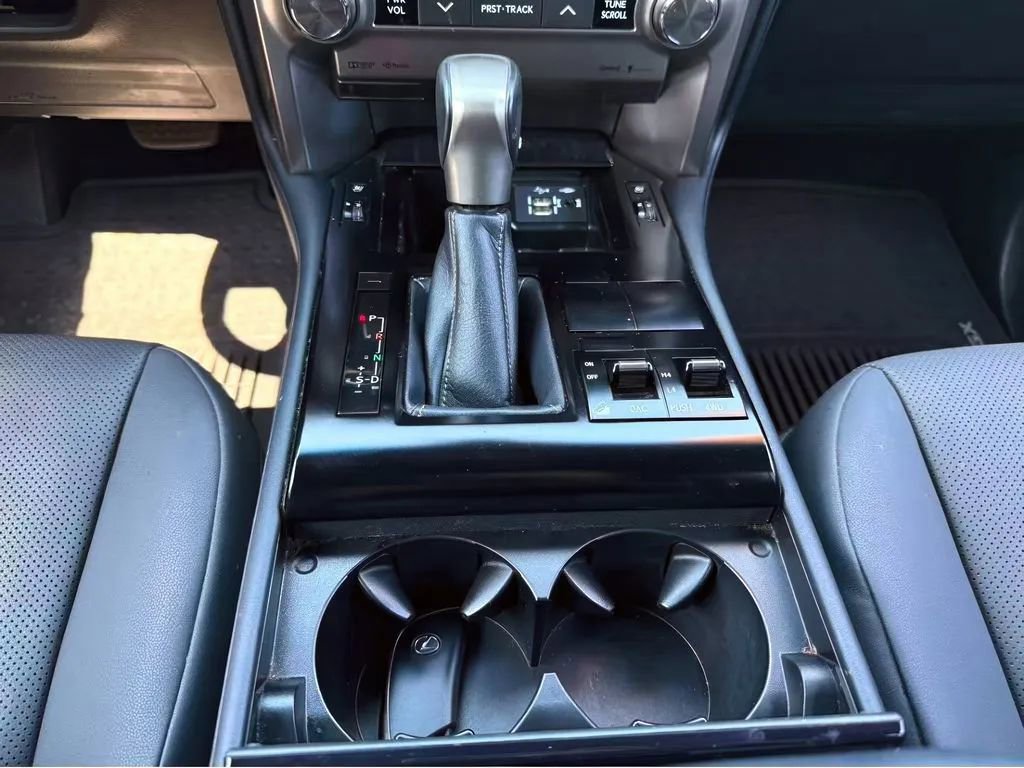 Used 2021 Lexus GX 460 Premium image 14