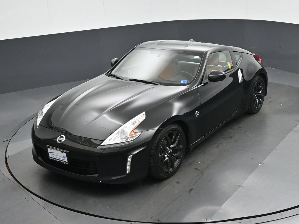 Used 2016 Nissan 370Z Touring RWD image 50