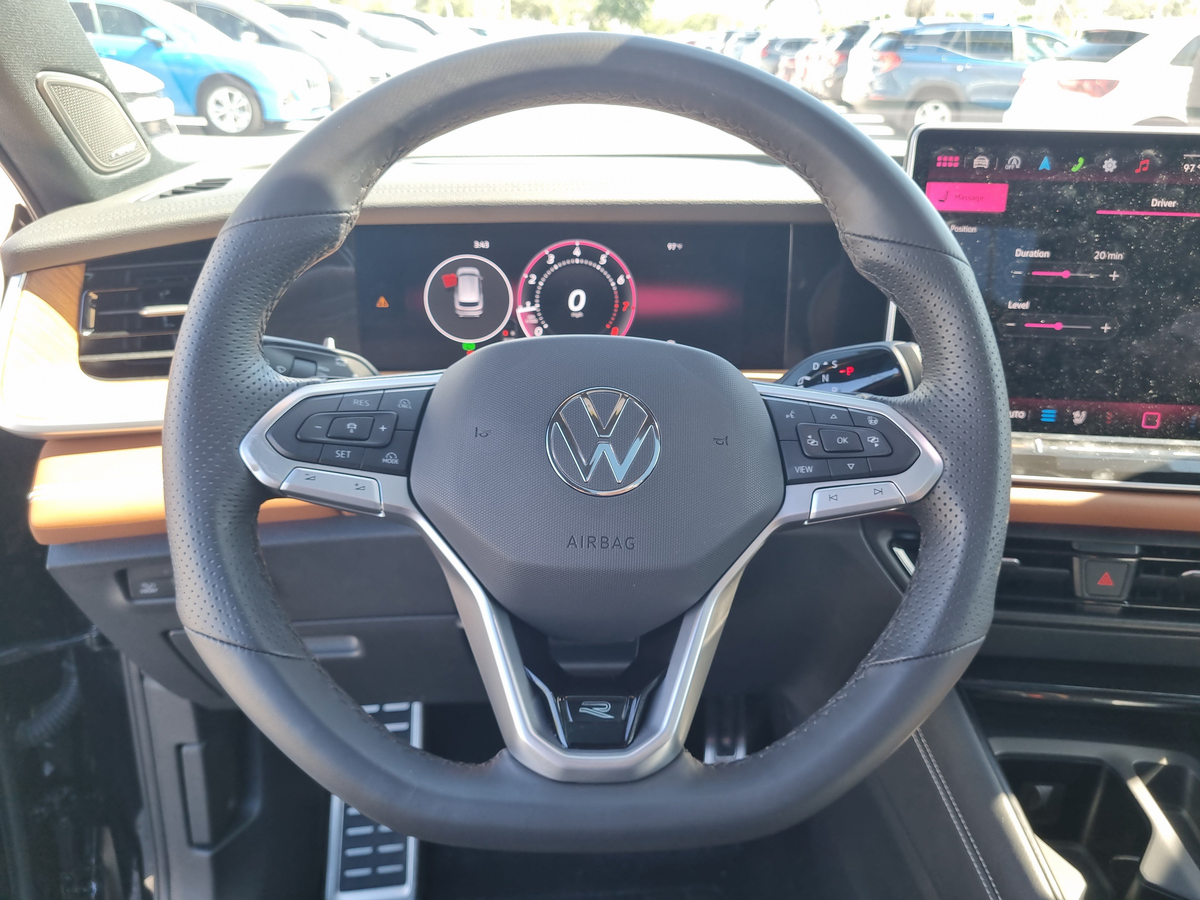 Used 2026 Volkswagen Tiguan SEL R-Line AWD/4WD image 28
