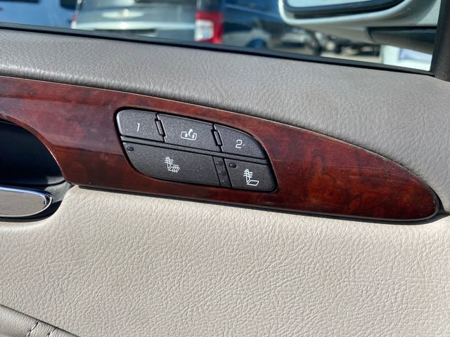 Used 2009 Buick Lucerne CXL image 6