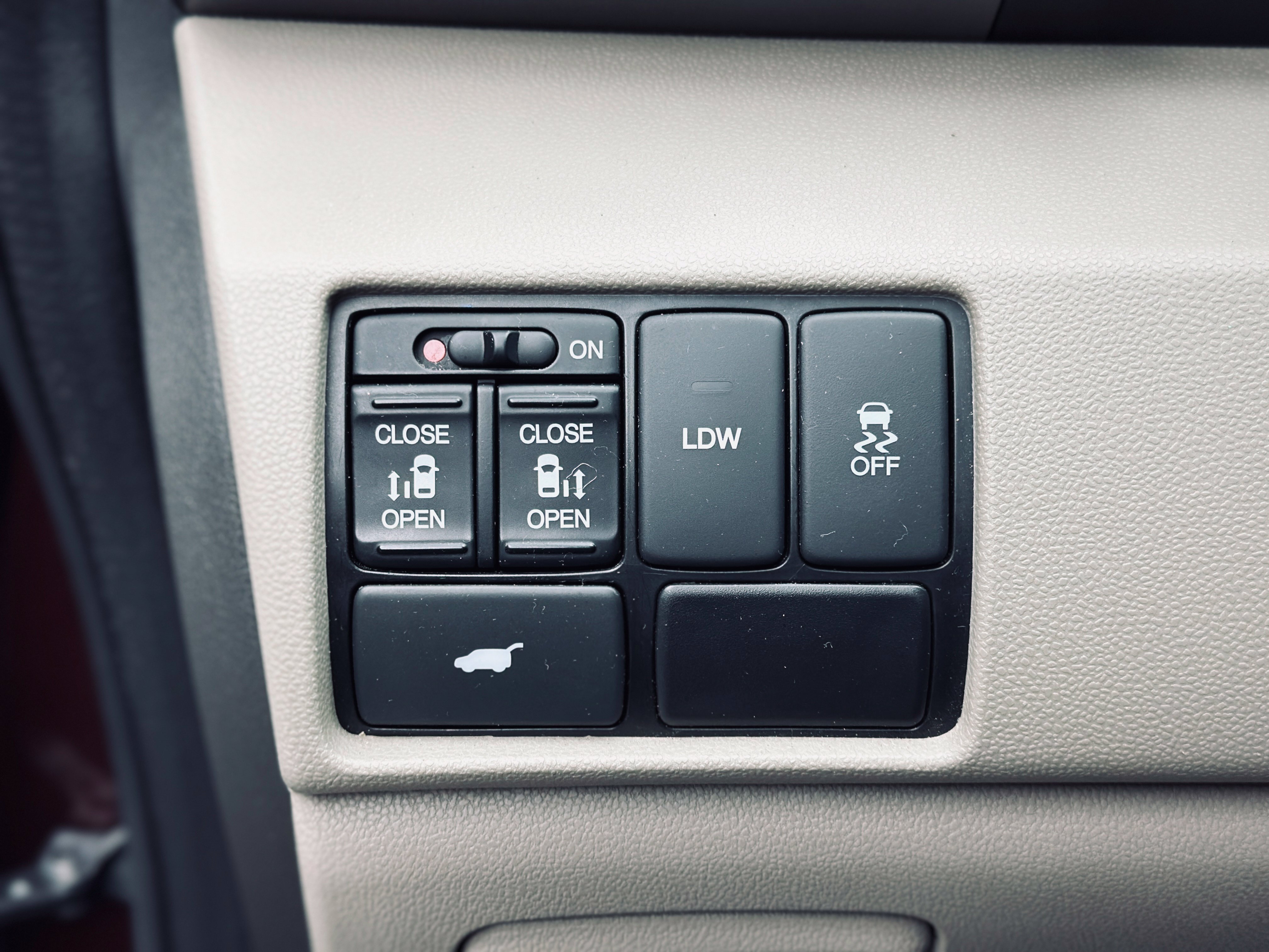 Used 2016 Honda Odyssey EX-L image 29