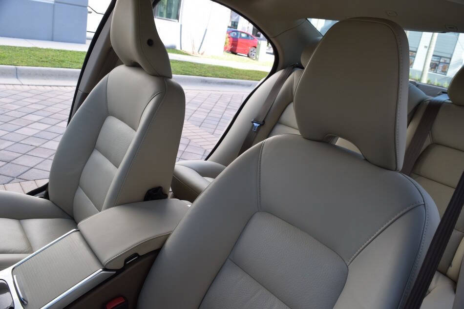 Used 2013 Volvo S80 T6 AWD/4WD image 40