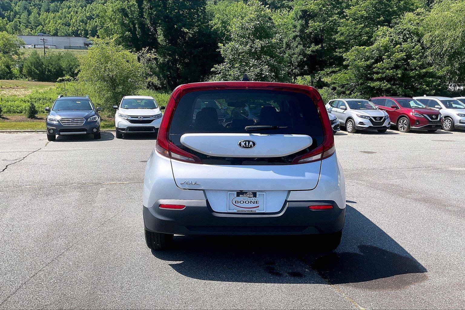 Used 2020 Kia Soul LX FWD image 5